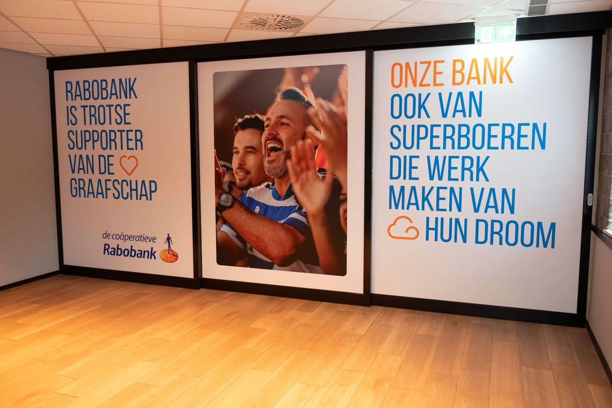 DeGraafschapBC's tweet photo. Opening RABO Lounge!

De rechternis in de NEDCON Lounge krijgt een nieuwe naam: RABO Lounge. Met deze naamgeving krijgt de samenwerking tussen Rabobank Graafschap en De Graafschap een prominente en zichtbare plek in Stadion De Vijverberg.

#SamenNaarDeEredivisie https://t.co/Ild5k7LFVx