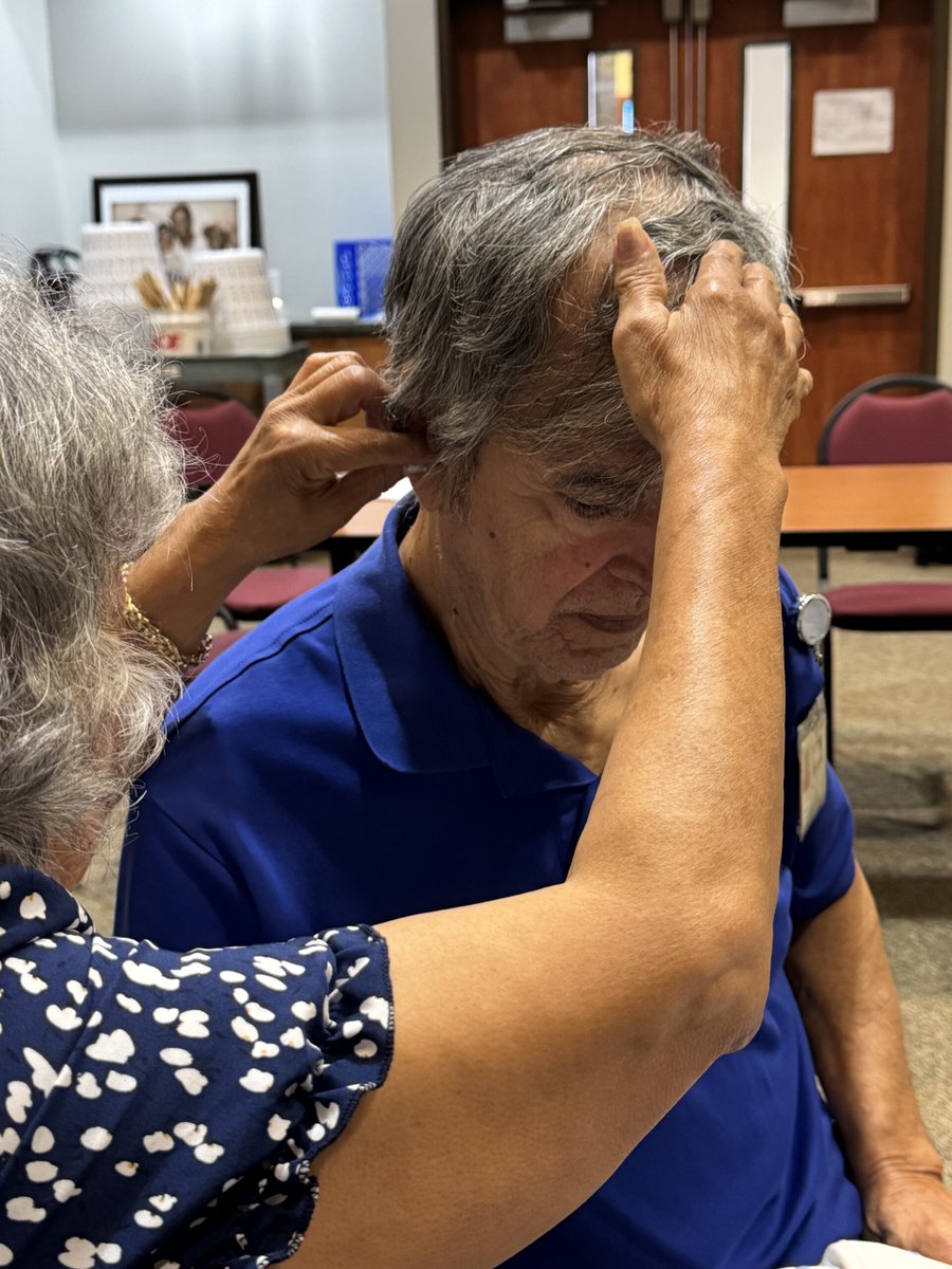 BridgingApps's tweet photo. 🎧 BridgingApps clients in Houston recently tested Ceretone Hearing Aids’ Core One Pro through the Sound Circle program, sharing feedback on comfort, sound quality, and usability.

Read more: https://t.co/qOFUbLfdyk https://t.co/kJyx5uu51v