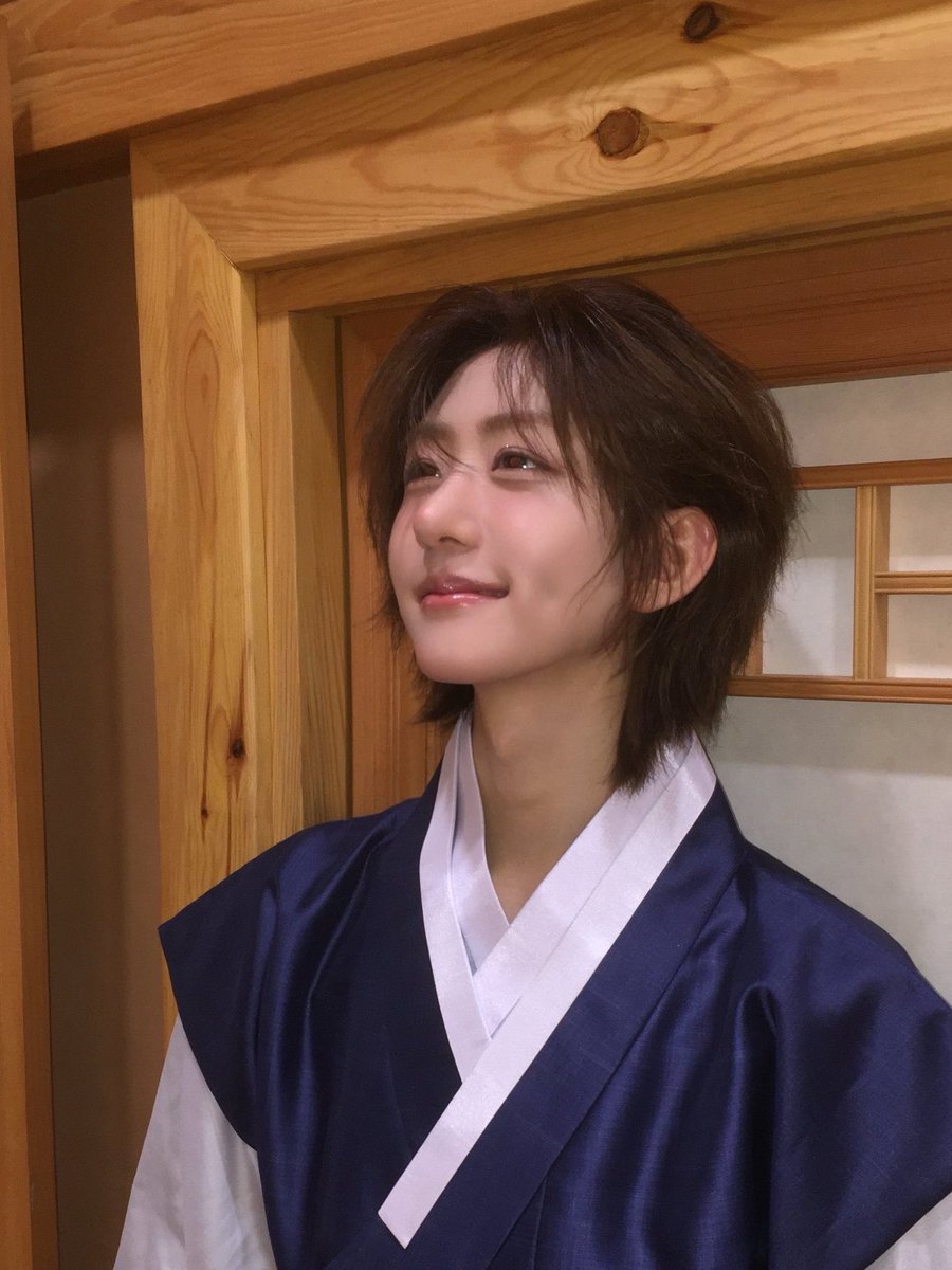 biniiiioe's tweet photo. https://t.co/FfkYQ95dPX