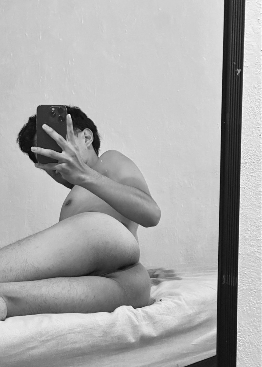 Bxby_09's tweet photo. Despertando y sin mañanero:(
¿Quien viene? 👅 https://t.co/F4qCCR0ru7