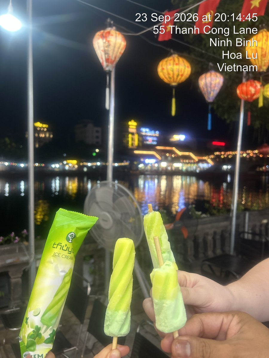 lem_nhem106's tweet photo. 23h09, Ninh Binh, Wed, 23/09/2026

Well, being on a short business trip and still trying to make use of time to review some Chinese words, right at the hotel😙

So much chaos these days, and my mind got kinda distracted a lot, too. So I kept forgetting the Chinese words which I had learnt. 

But alright, after this trip, defo come back for more serious learning and exercising (yup, due to unstable traveling schedule, I couldn’t exercise in the past few days. But still maintain the short 5-min stretch before bedtime and after waking up). 

Well, quite sleepy now. Let’s stretch a bit and sleep. Good night, everyone😙

#thala
#dailyjournalin2026
#lem