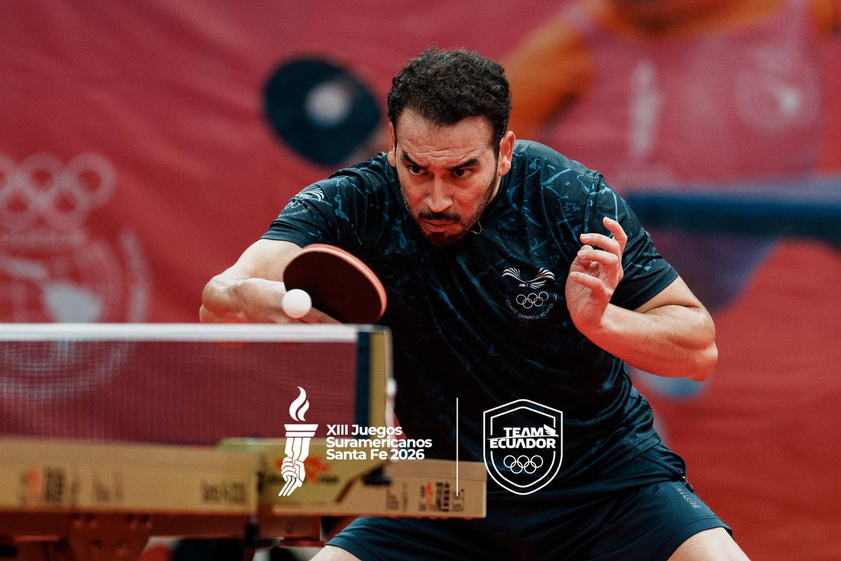 TeamEcuador_Oly's tweet photo. ¡ALBERTO MIÑO A SEMIFINALES Y MÁS CERCA DE LA MEDALLA! 🇪🇨🏓🔥

Alberto Miño firmó una tremenda victoria 4-2 ante Manuel Otálvaro (COL) en cuartos de final de Tenis de Mesa en Santa Fe 2026 y ya está entre los cuatro mejores del torneo. 🏆⚡

#TeamEcuador #SantaFe2026 #TenisDeMesa https://t.co/aQfYD10UmC