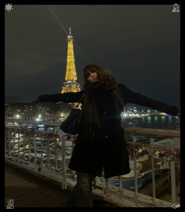 Perryyyyhy's tweet photo. 🎬Stay true to you.Wander evening roads to ease gloomy moods, hold faith amid tough days. Optimism turns struggles into lessons, joyful moments wait around every bend of your winding journey. https://t.co/k2B2OPPpqp