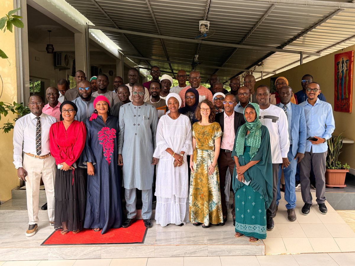 ONU_Droits_BRAO's tweet photo. À Kolda, le #HCDH_BRAO la #DGPJS et @unicefsenegal  renforcent les capacités des acteurs scolaires sur les #DroitsDeLEnfant (23-26 sept). Objectif : prévenir et signaler les violences à l'école. Les droits de l’enfant sont des droits de l’homme
#ProtectionDeLEnfance #PAPEV #AICS https://t.co/TS5x3aszx7