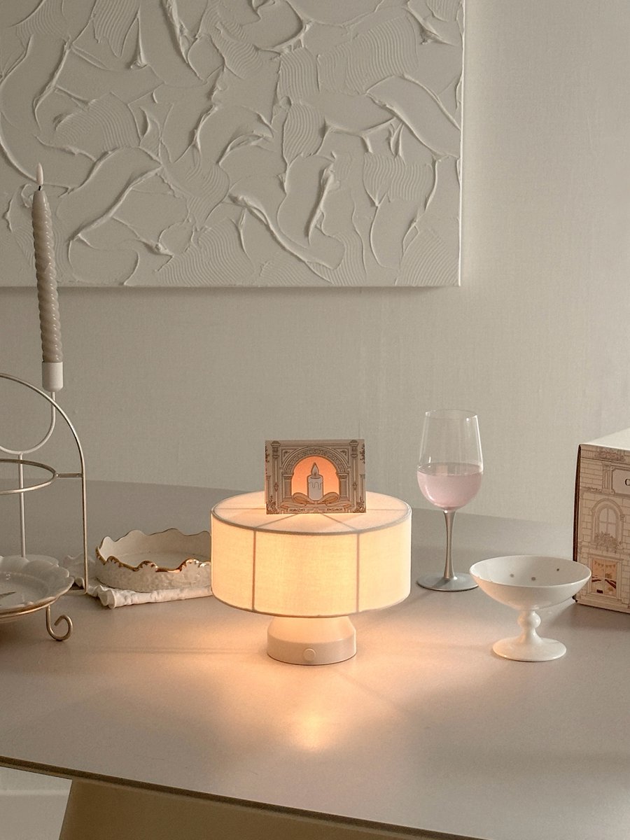 GaylordStorv's tweet photo. Product provided | Lumir’s warm light

With its round, cozy cake-like design, turning on the Cake Portable Lamp instantly warms the space like lighting a small candle. You don’t need to wait for a special occasion—making it through today safely is https://t.co/dUULV6qvqN