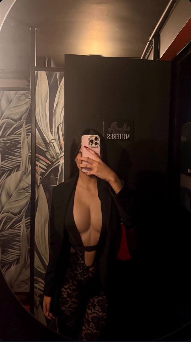 MarinaCortezx's tweet photo. Coucouuu qui est chaud pour une photo gratuite mtn ?🤭

C’est pas du jeu 🤭

Alors qui veut ? 🥵 https://t.co/k6iHG6W4iE