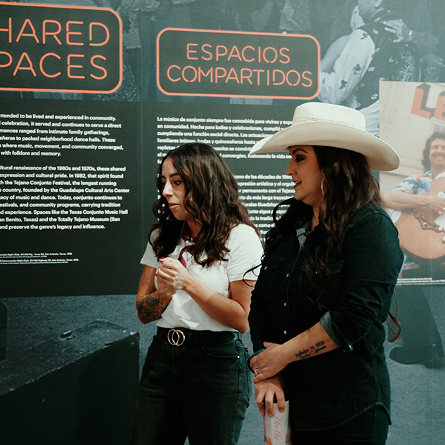TexanCultures's tweet photo. How does Conjunto sound today? ITC has a conversation with Shelly Lares, who's been making records for 40 years and is now an Artist-in-Residence at UT San Antonio. Read the transcript from the conversation: https://t.co/AIi3on8LBF https://t.co/ZpgTfyijdo