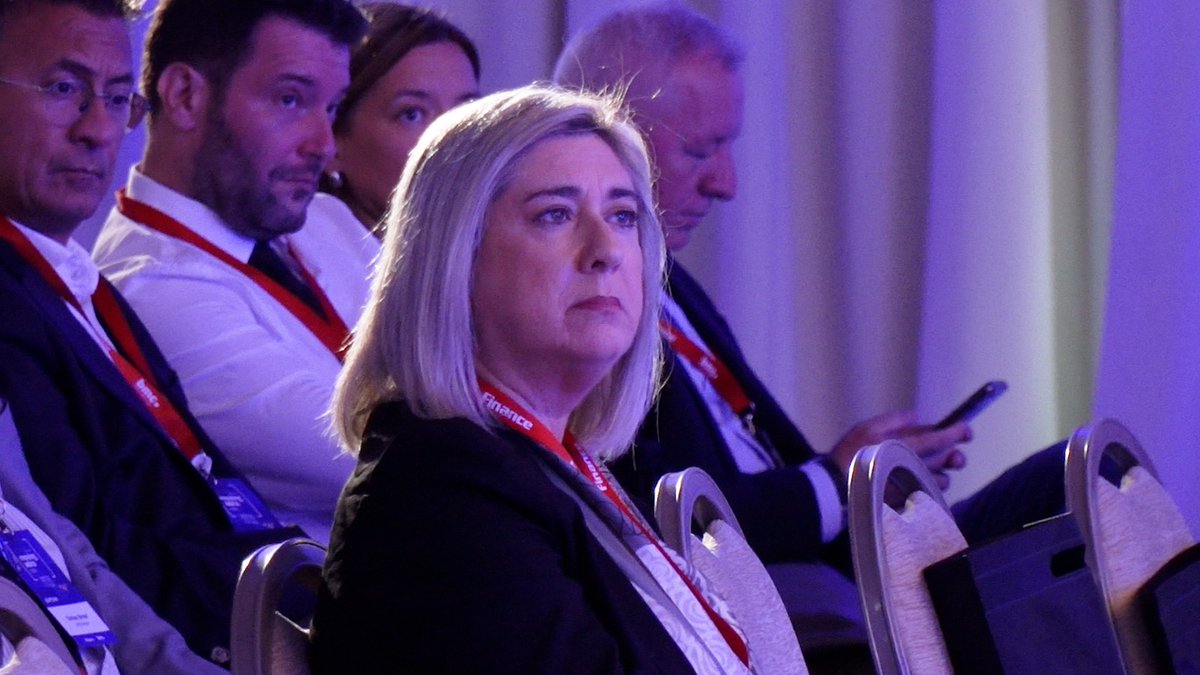 regioneFVGit's tweet photo. "La competizione del futuro sarà tra sistemi logistici integrati. Lavoriamo perché l’intero Adriatico diventi una delle principali porte logistiche d’Europa." Così l'assessore regionale alle Infrastrutture Amirante a #MovingAdria a #Opatija in Croazia 👉https://t.co/iQxFQUx03c https://t.co/JRti09vWNR