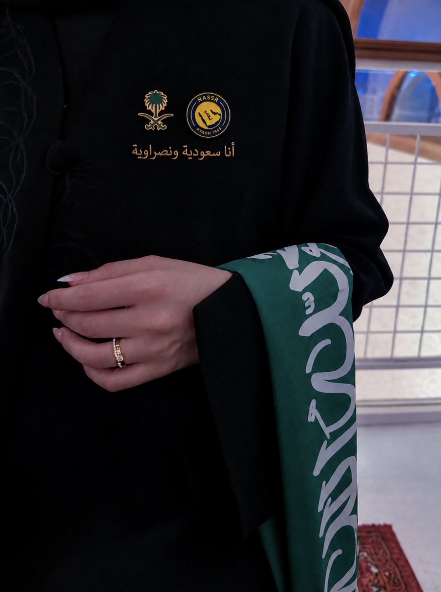 i04ll_'s tweet photo. الله ثم المليك ثم الوطن ثم النصر💛.. https://t.co/vrvsVFDEjv