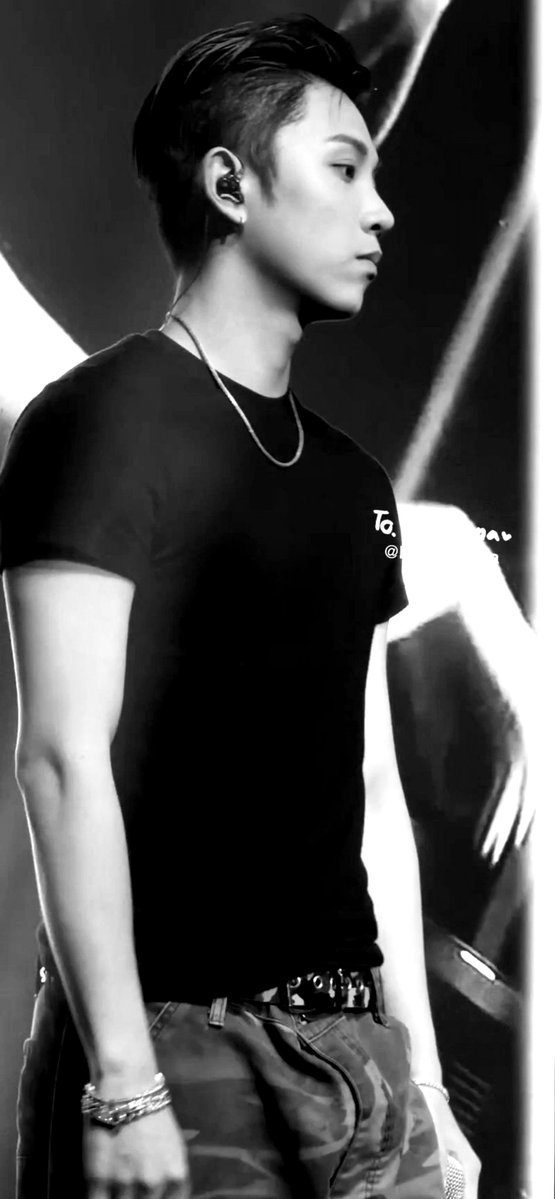 qryulkim's tweet photo. Stage Dominator https://t.co/N6iK2wU6G8