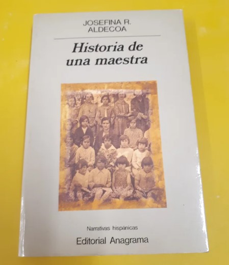 interllibres's tweet photo. Historia de una maestra | Josefina R Aldecoa | 5 €

La vida de una maestra de pueblo desde los años 20 del siglo XX hasta la Guerra Civil.

+ información: https://t.co/cnyQQn8DJ2

#libros #libro #educacion #escuela #españa #guerracivil #historia https://t.co/j3okcMDLsA