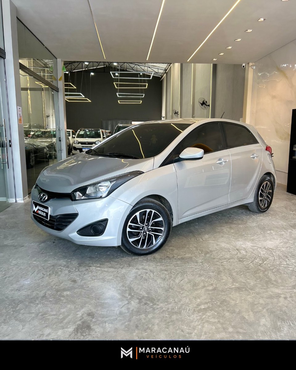 MosesPrimauw0m's tweet photo. HYUNDAI HB20 1. 6 Comfort Automatic, model year 2015, with 105, 000 km. Air conditioning, power steering, fabric seats, power windows, original audio, reverse sensor, new tires, multifunction steering wheel, alarm, alloy wheels, spare key. Fully https://t.co/9ocM7kfaSs