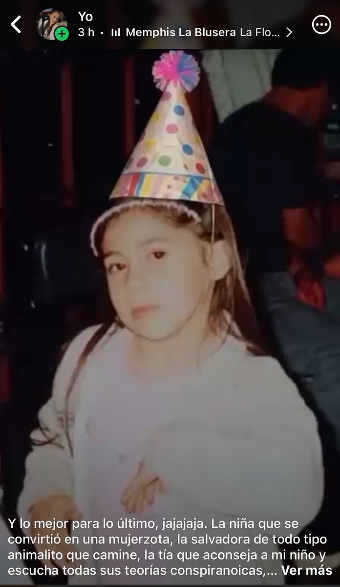 kar_aguero's tweet photo. Hoy cumplo años y mi amiga me hizo un book de fotos aprox, pero está en particular es espectacular 😂 https://t.co/jHnUi9cSyV