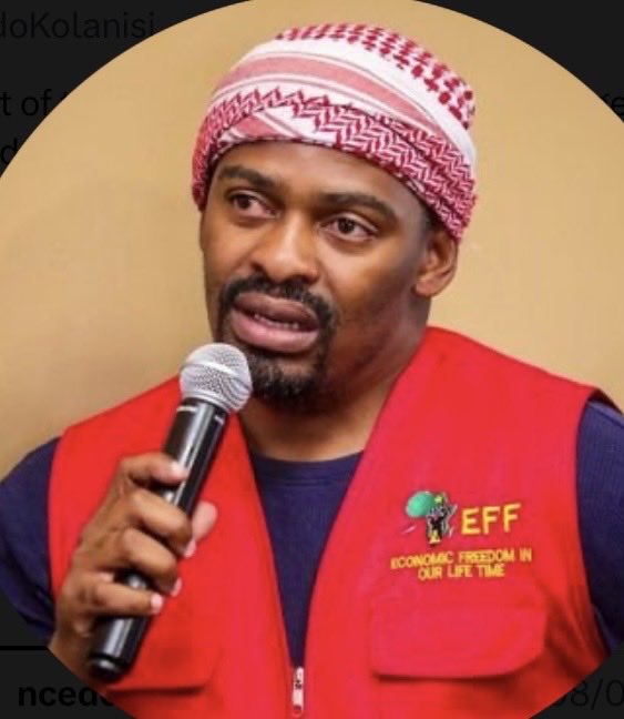zizipho50's tweet photo. KSD mayoral  candidate launches an app where people report all sorts of issues such as
GBV
Labour matters 
Crime
Service delivery issues

This is brilliant @NcedoKolanisi 🔥🔥👏👏We need more of these Apps for smooth communication.  #VoteEFFKSD https://t.co/wI48cT94ih