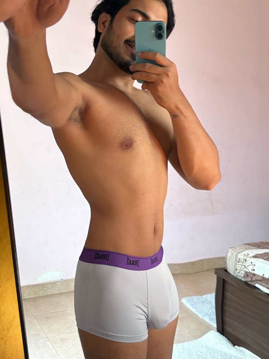 Dhruv_Sourabh's tweet photo. Ain't no one like me, I checked.

https://t.co/Z1MN1AZGkx

#gym #indian #desi #desiboy #hotman #india #hotmodel #indianboy #desimen #men https://t.co/RpkwrXBndC