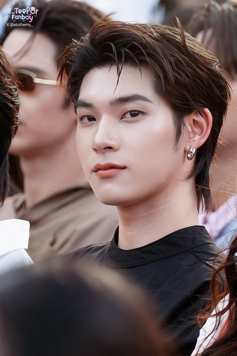 2_teeporFanboy's tweet photo. ⋆·˚ ༘ ໒꒱   | Handsome. , Perfect. , Fashion Boy. 

FSW ELLE X TTP
#TEETEEPORATEFW26

#twnpich | #porsuppakarn  

📸: @atothemy_ https://t.co/YzvOVGDUSC