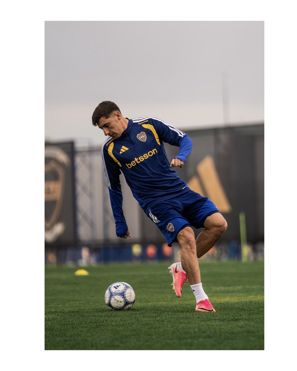 BocaJrsOficial's tweet photo. Mitad de semana ✅🤩 https://t.co/dlD1mBa4c8