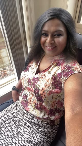 HazelMoorekjx's tweet photo. Gonna pass out again Friday bc I HAVE TO GET MY BLOOD DRAWN. like no thankssss. I’m probably concussed I get it. Anyways. My arm still kinda hurts from it. https://t.co/E0NgpvICyW