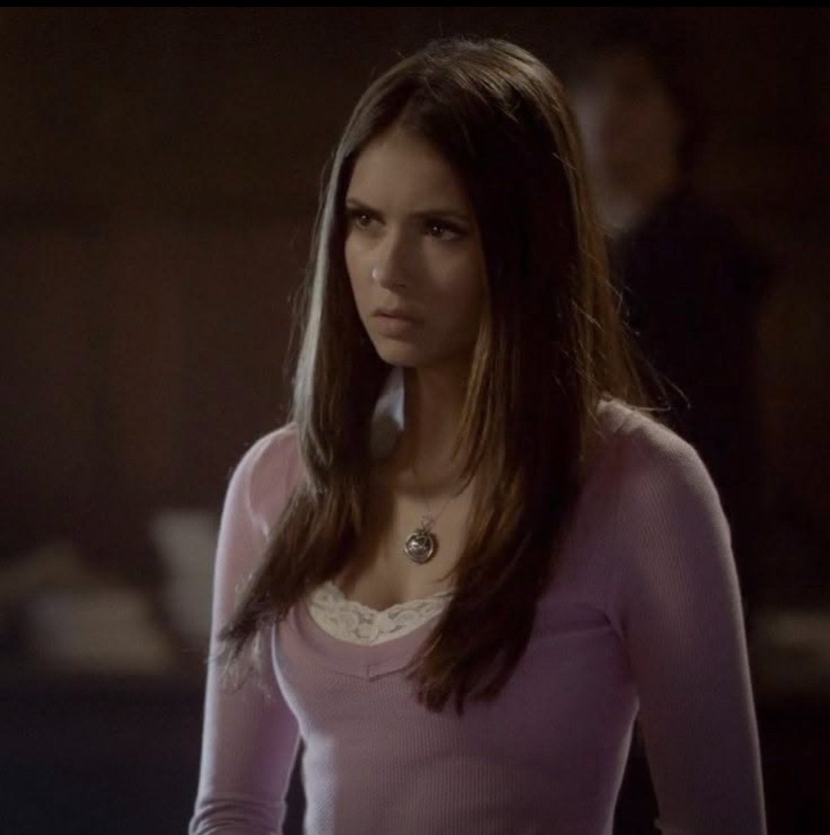 petrovavibe's tweet photo. elena gilbert in season 2 was genuinely top tier pretty. https://t.co/x87n43tISb