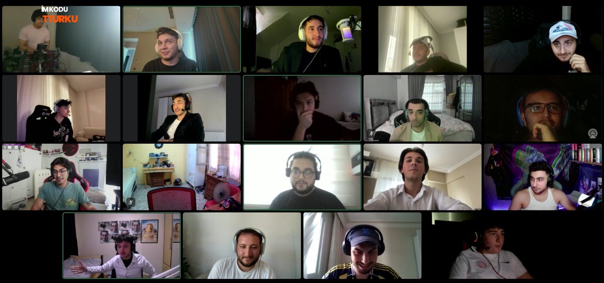 Efejr010's tweet photo. Ahmet Türkü yeni boybandi https://t.co/qSoEI7vCfT