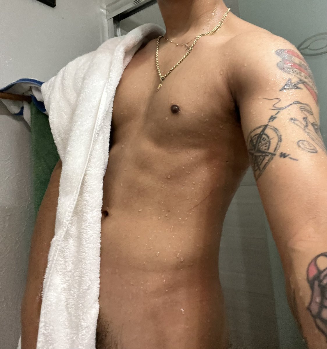 JaviiWasabii's tweet photo. follow for follow? 

#dtx #dallas #latino #fyp #chudai #mlm https://t.co/yHUryHni2s