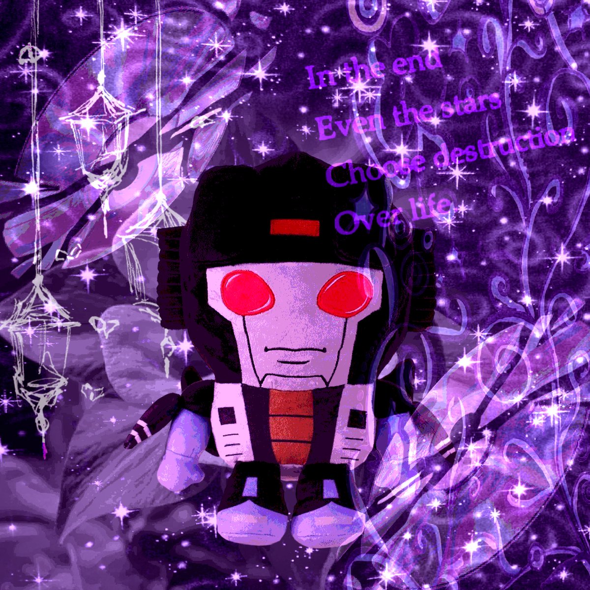 Idkwhat_14's tweet photo. Edits of plushies I made using Pinterest stuff

#transformers #skywarp #starscream #thundercracker #plushies #pintrest #seekers #art #imageedit #transformersedit https://t.co/esZFnEUZMu