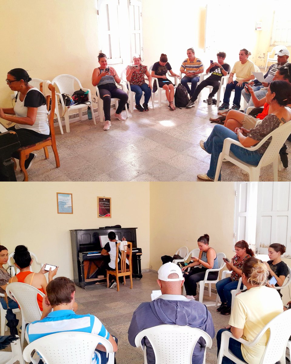 CCPedroJunco's tweet photo. Ensayos del Coro Polifónico de #Pinar. https://t.co/AAcflJYNR1