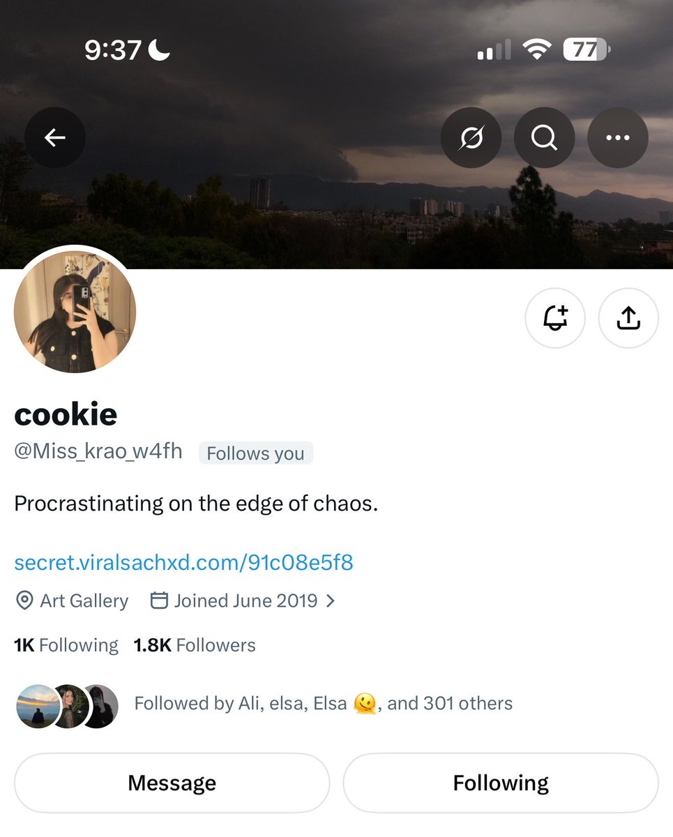 ArmedWithWords's tweet photo. Hello guys🚨‼️

please be very careful there’s a new scam on twitter. People dm you telling you they need your help, when you reply they lie about accidentally reporting your account. It’s all fake and a scam. Don’t fall for it. 

Stay safe!!! https://t.co/o87E7A5JIT