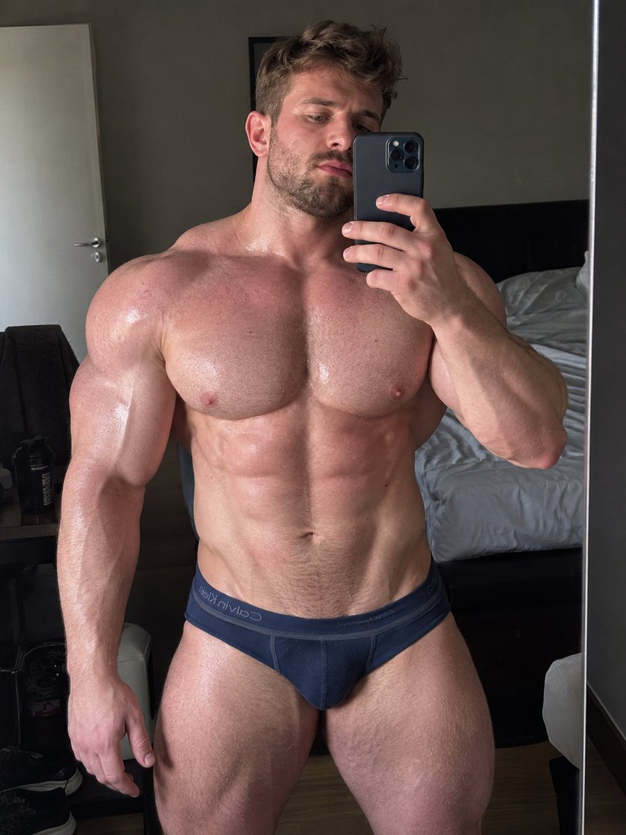 musclxbros's tweet photo. https://t.co/pe9iI1tVL5