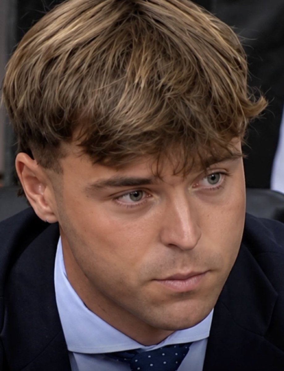 TolucaFCdatos's tweet photo. No tendrá ni un minuto en primera y probablemente jamas lo tenga, pero si regresa el ascenso este portero español será más histórico para el fútbol mexicano que el propio Félix Fernández. https://t.co/jGHVXTR0ab