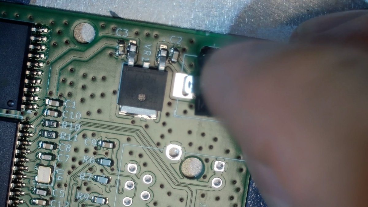 E14Community's tweet photo. Behind the scenes of #element14presents...

Built an Ethernet-controlled RGB LED strip with an ATtiny3226 and ENC28J60. @MAYERMAKES explores PCB design, differential routing, Ethernet debugging and network-controlled visualisation: 
https://t.co/vZlzbcmQ3J

#ElectronicsEngineering #EmbeddedSystems #DIYElectronics #element14presents