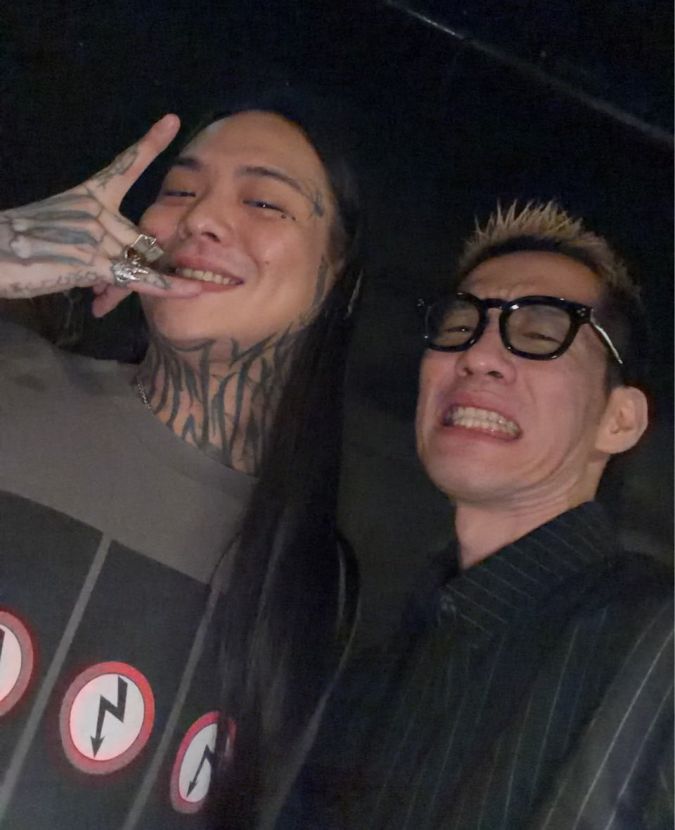 fuji_trill2's tweet photo. レッツゲリィー🍺 https://t.co/6556psRyJS