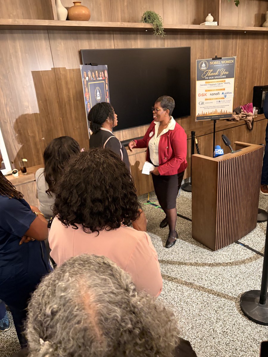 replilly78's tweet photo. Honored to attend the NOBEL Women Leadership Convening and connect with Black women legislators from across the Midwest! 💙 Grateful for the shared support, leadership, and commitment to building stronger communities.

#NOBELWomen #WomenLeadership https://t.co/UuwUkxtYDw