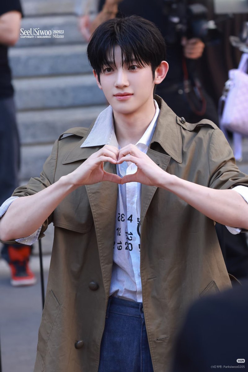 keopsw_'s tweet photo. This is your moment. Shine bright, Siwoo!
SIWOO MILAN FASHION WEEK SS27

#PARKSIWOOxMM6
#PARKSIWOOMFWSS27 https://t.co/RK0QfLPFmP