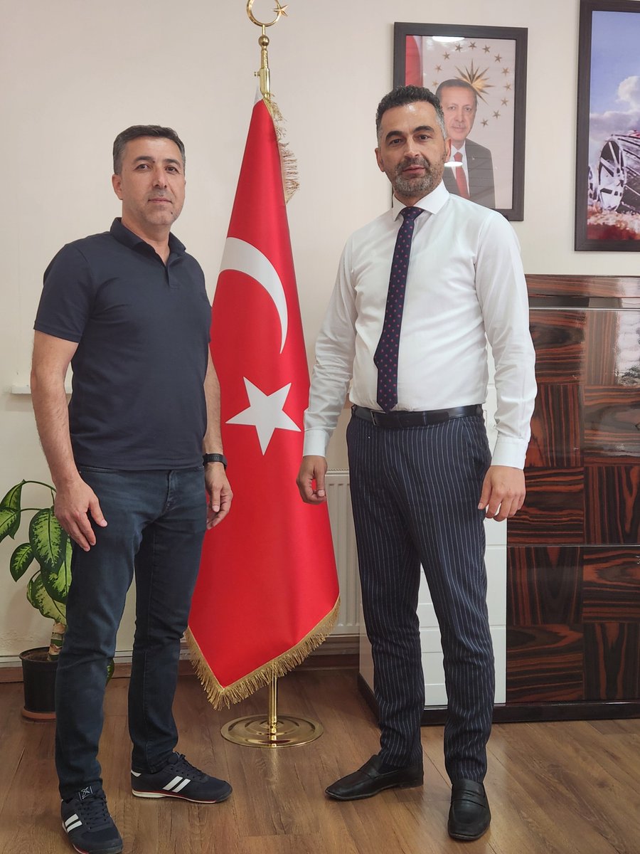 f_gumren's tweet photo. Tunceli Tarım ve Orman İl Müdürü kıymetli dostum, Yavuz Suat PALA beye ziyarette bulundum. 
Yakın İlgi ve alakalarından dolayı kıymetli Müdürüme teşekkür eder çalışmalarında kolaylıklar dilerim.
@TocBirSenGM
@yvzspala https://t.co/sHCgSa1AYM