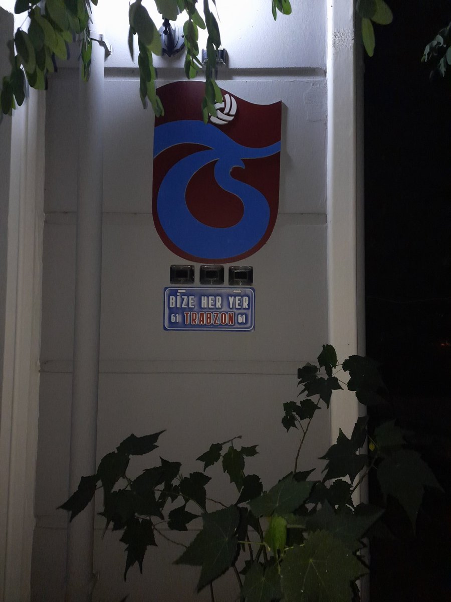 karakuncula's tweet photo. @tanjugursu1967 Bendeki gariban ise sadecd bu. Kiskandım valla 🙂 https://t.co/EahXjIAS8A