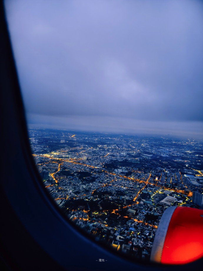 Ndaa49392883's tweet photo. Just landed in Tokyo! The neon nights, savory street food, and cozy café corners are waiting for me. Can’t wait to explore every hidden gem here! https://t.co/XCtCmQrydG