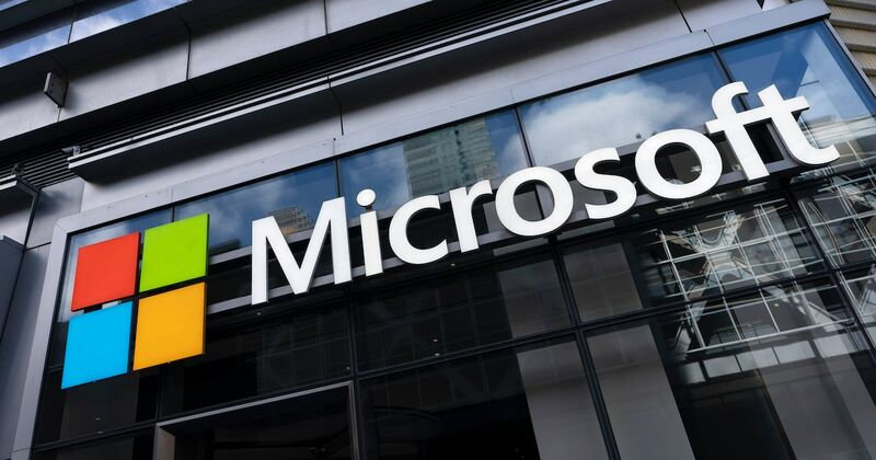 WOLF_Financial's tweet photo. Microsoft $MSFT plans to invest $10B across Saudi Arabia, Kuwait, Qatar and the UAE through 2030.

The spending will go toward cloud, AI and data center infrastructure, including $400M for undersea cables.

The total includes its previously announced $7.9B UAE investment. https://t.co/Mejt63bwQo