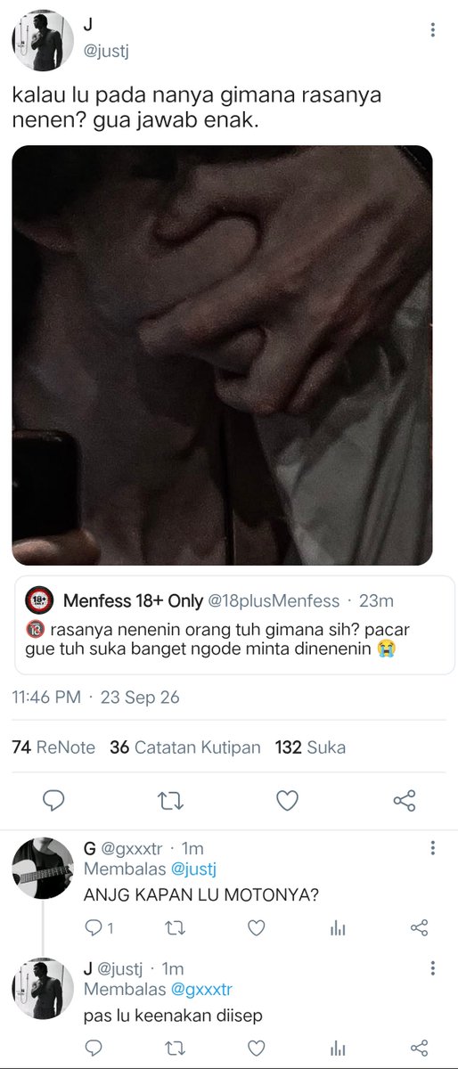 vnsmoek's tweet photo. ‼️ JossGawin onetweet ⚠️🔞

Awalnya G cuma nge-Qrt menfess 18+ tapi siapa sangka ada yang komen ngeselin dengan nickname J. https://t.co/2IZuWTeQPL