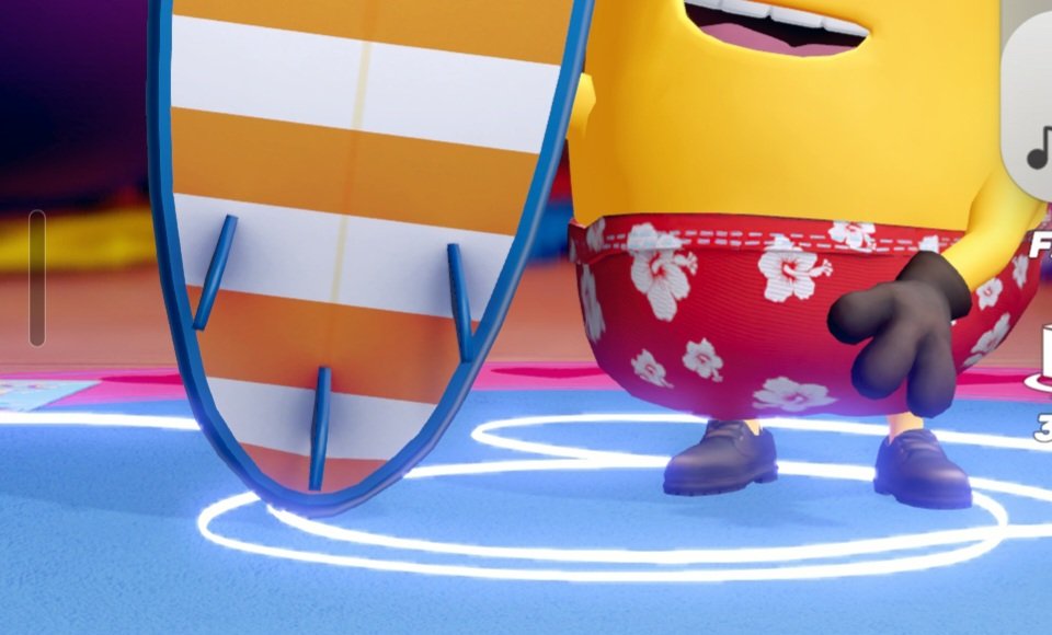 UnidentifiedElm's tweet photo. In what world are we wearing these shoes to the beach https://t.co/EhyYCnCPiu