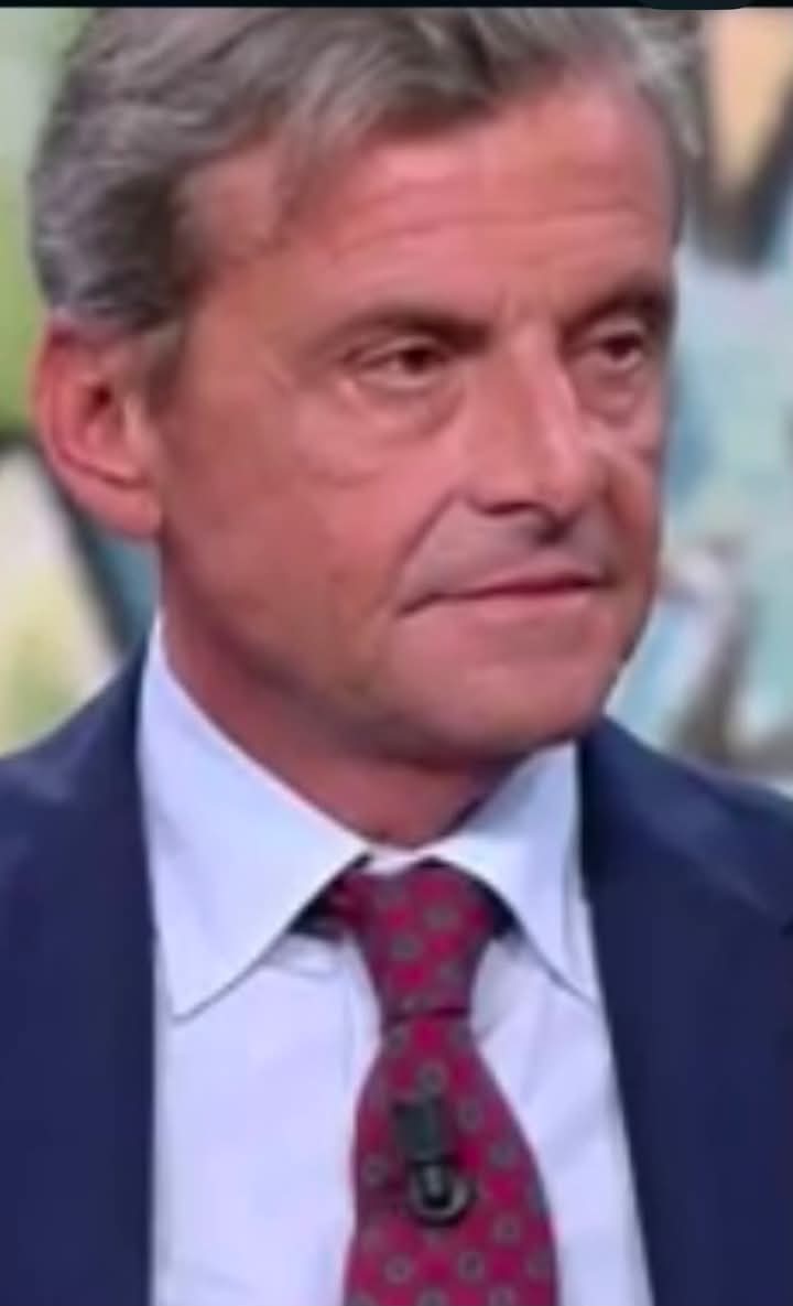 Mariaro84538838's tweet photo. Questo povero mentecatto livoroso rancoroso e malefico, é ossessionato da Conte...
Curatelo!
#CarloCalenda https://t.co/iKfJdyPZsZ