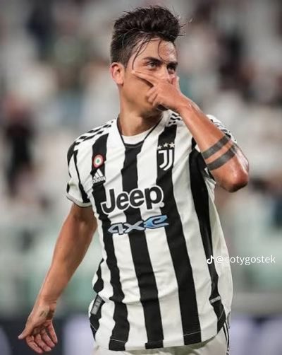 gttlvfnk's tweet photo. Prime Dybala uderzal inaczej 🥹🤍🖤 https://t.co/asS6tNBXeY