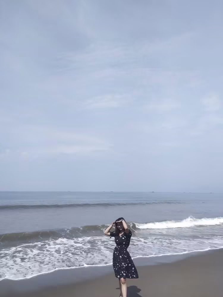 BeeHyuneee's tweet photo. 🌊 https://t.co/0UW9EOClMW