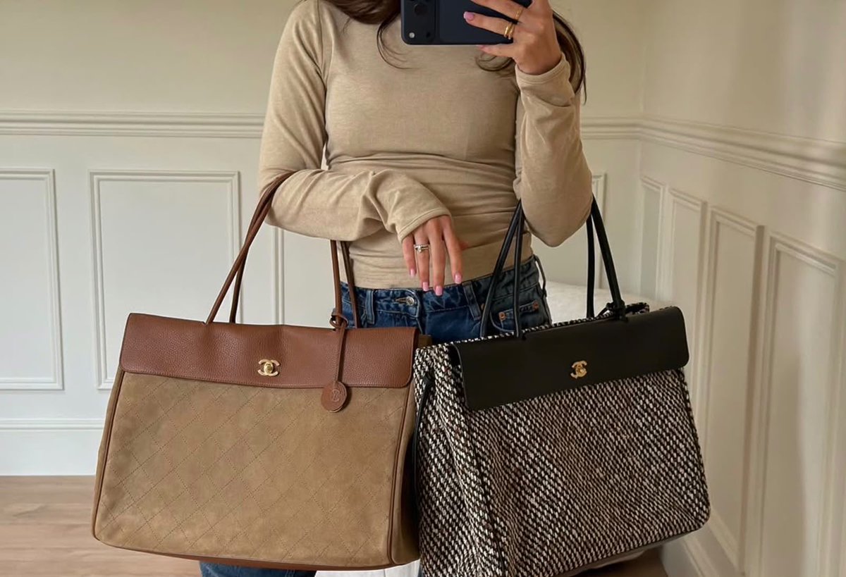DubaiStyleChic's tweet photo. Quiet luxury, effortless style. 🤎✨
Timeless details, cozy textures, perfect pairing. #ChanelStyle #QuietLuxury #Fashion #LuxuryStyle #OOTD https://t.co/LDjTm6yhY0