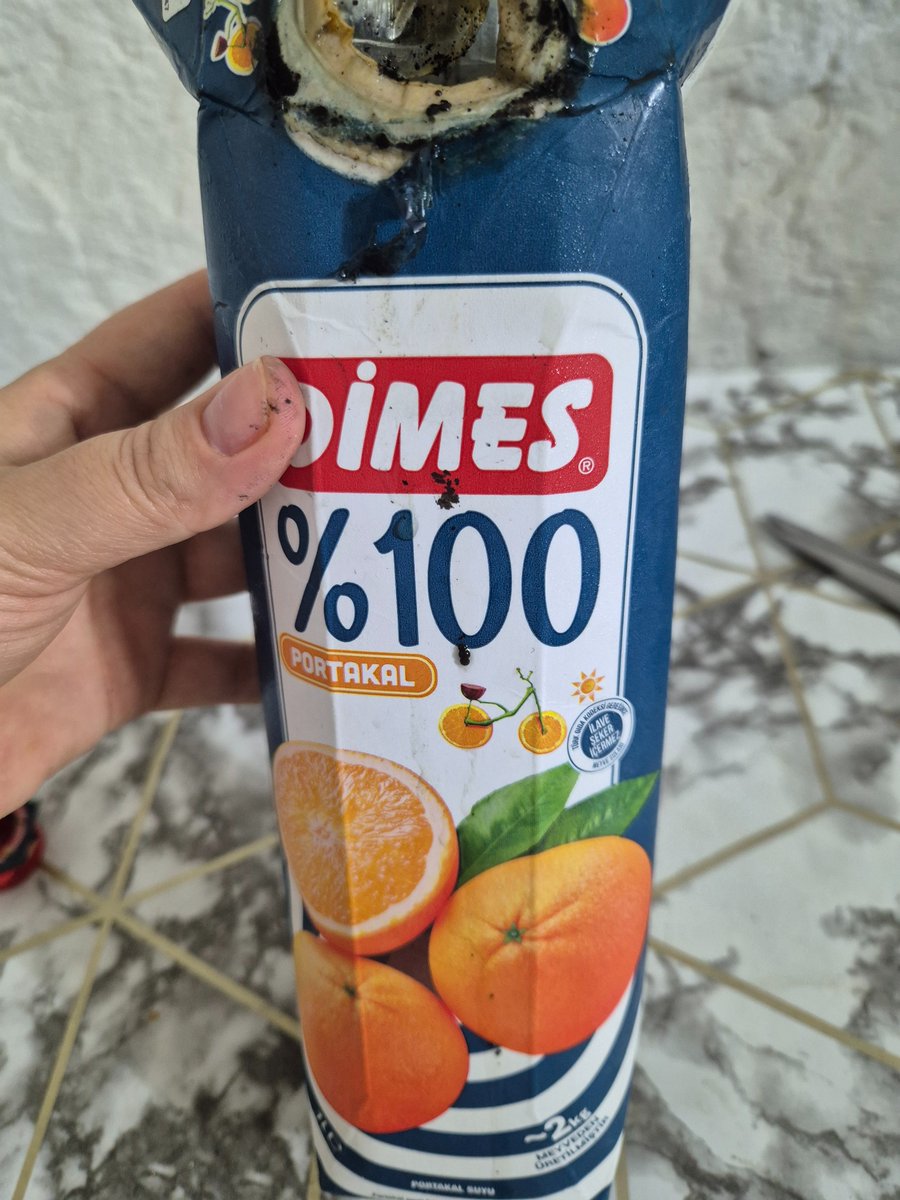filizcelikl's tweet photo. Bugün @Migros_Turkiye dan aldığım @dimestr içeceğin rezilliği diz boyu farketmeden bu ürünü tuketseydim nasil bir sonuç olurdu. @dimestr  rezillik https://t.co/AN1ntcx7UI