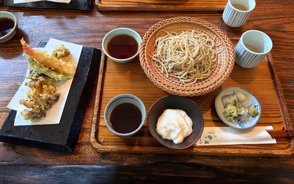 okaka_CMX's tweet photo. SW旅行もう一度食わせろよ飯、2選 https://t.co/jRBpaPIzrt