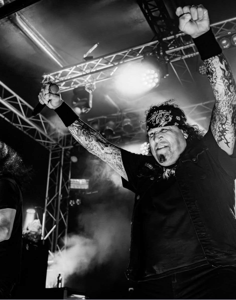 testament's tweet photo. Shadows cast loud and clear
Tell the world the new order's here👊

LATIN AMERICA 🚨 3 weeks, 13 cities and pure thrash — who’s coming out? Make it official before it’s too late.

🎟️ https://t.co/UwYxgXruZ3

📸: Daniel Röttger https://t.co/qxkbABQq7J