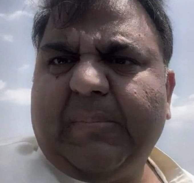 AyeshaMehsud's tweet photo. بات جب ووٹ بینک، سیاست، کرسی کی ہوں تب آپنی بیوی تک کی نسل، قوم تبدیل کرکے انہیں پشتون کاکڑ کہلوائی جائیں لیکن دوسری طرف انہی پشتونوں پر بھونکتے بھی ہیں، سکھوں کی یہ غلیظ نسل اتنے بیغرت کیوں ہوتے ہیں؟ https://t.co/6MD9L7nzVR