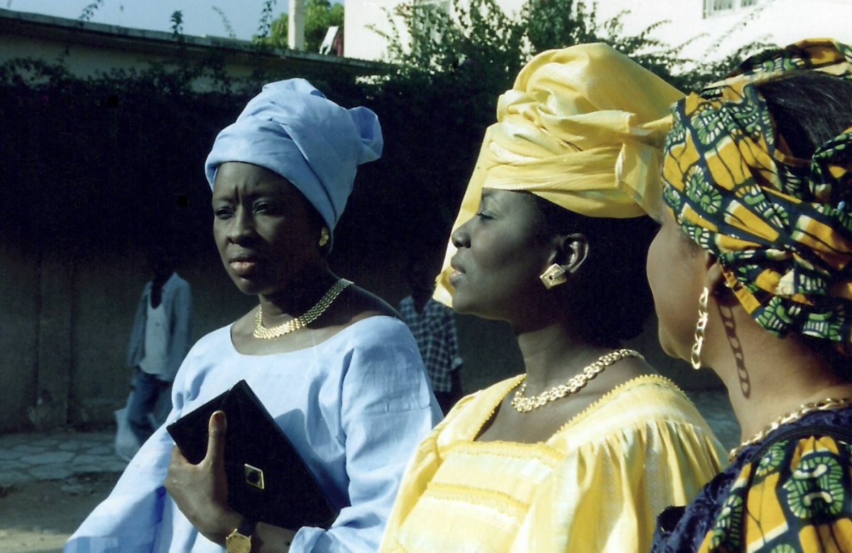 Metrograph's tweet photo. “Our objective is to empower the diaspora to exchange knowledge about the cultures, traditions, and societal inner workings depicted in the films we spotlight.” 

Jollof Films founders talk to @itsmatene about their ethos and FAAT KINÉ, screening @Metrograph on Sep 27. https://t.co/GG4fhaZvaG