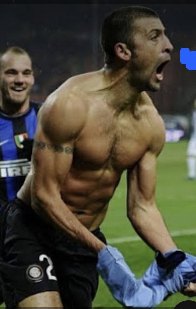 Zack1973M's tweet photo. Samuel: "Per l’#Inter non mi sono mai risparmiato,rappresenta una storia,una passione
L'Inter, in cambio mi ha dato tantissimo
Mi ha regalato emozioni che non dimenticherò mai,mi ha fatto sentire parte di qualcosa di grande, l’Inter resterà per sempre dentro di me". https://t.co/Xixv8Ep29v